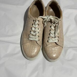 Jack Rogers Croc-Embossed Sneakers Blush Pink Size 8M